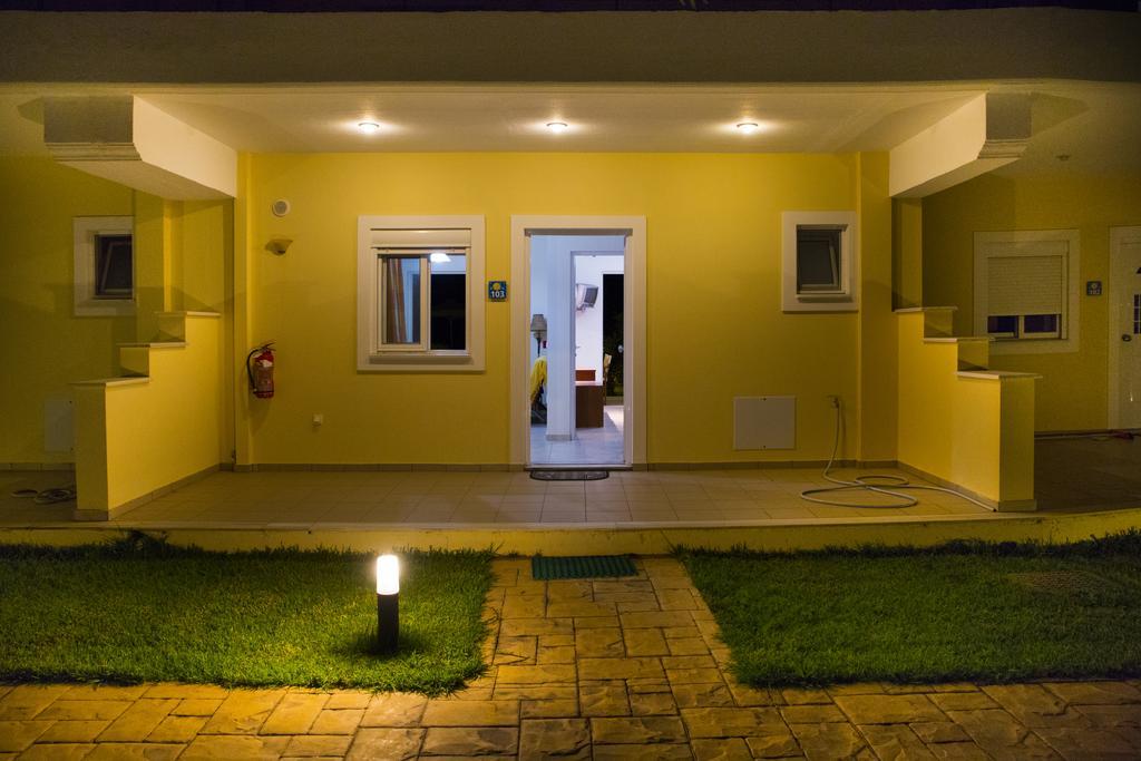 Vakis Apartments Захаро Екстер'єр фото