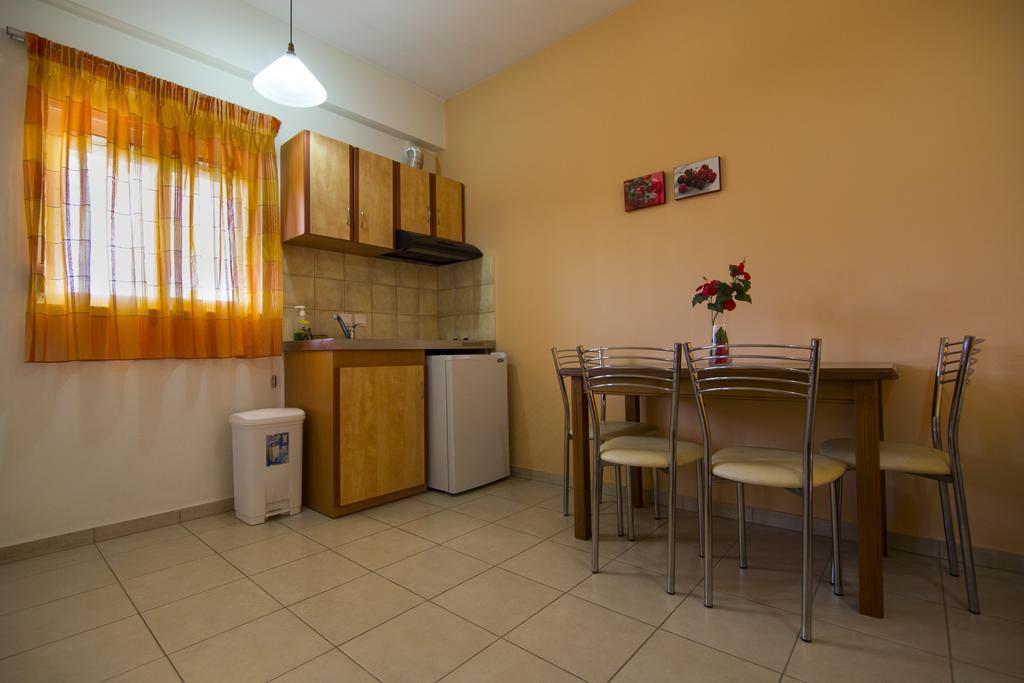 Vakis Apartments Захаро Номер фото