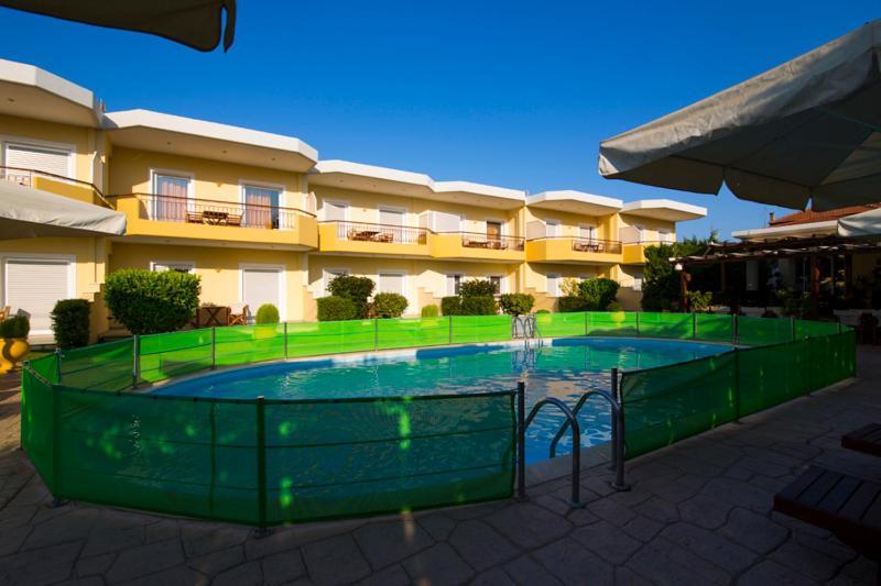 Vakis Apartments Захаро Екстер'єр фото